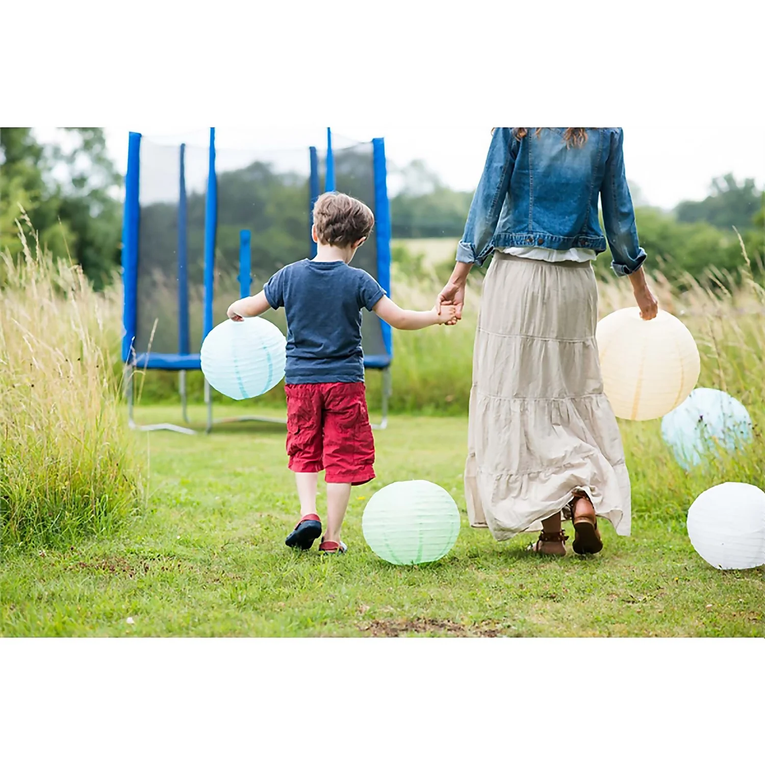 Plum 6ft Junior Trampoline & Enclosure - Blue 3 Plum 6ft Junior Trampoline & Enclosure - Blue - Image 3