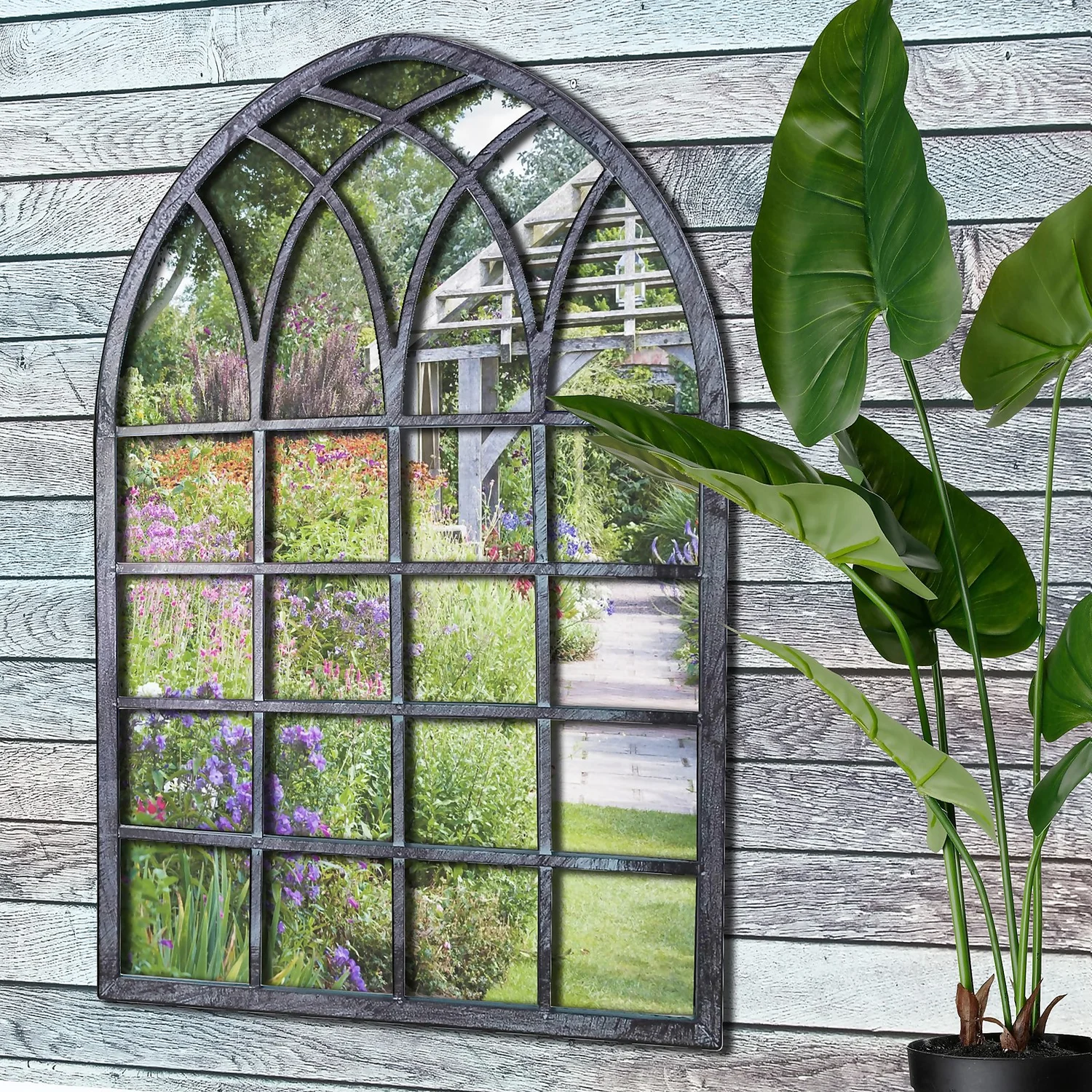 Metal Framed Gothic Outdoor Garden Mirror 2 Metal Framed Gothic Outdoor Garden Mirror - Image 2