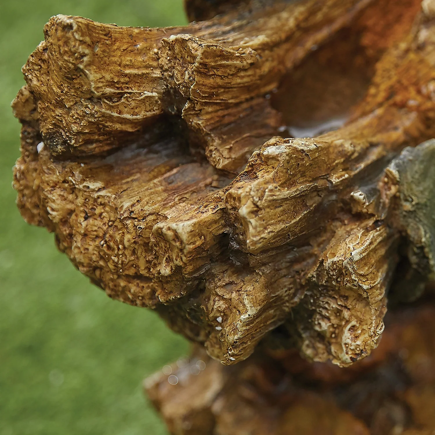 Stylish Fountain Balsam Pools Water Feature With LEDs 4 Stylish Fountain Balsam Pools Water Feature With LEDs - Image 4