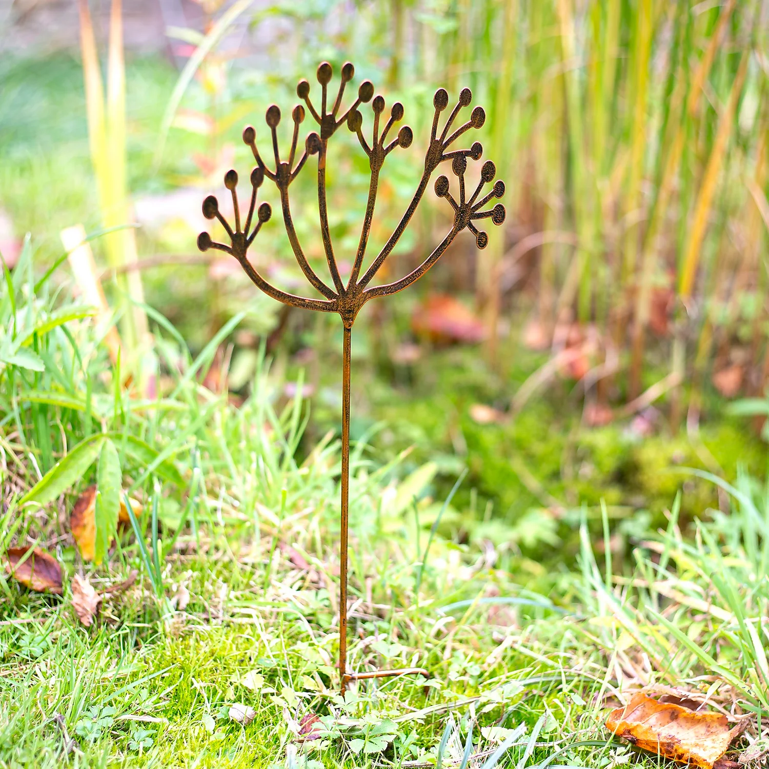 Floral Bronze Ground Stakes - 45cm (Assorted Designs) 7 Floral Bronze Ground Stakes - 45cm (Assorted Designs) - Image 7