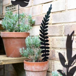 Jungle Black Ground Stakes - 45cm (Assorted Designs) -Cheap Grove Sanctuary Store 13981010 1975005324413036