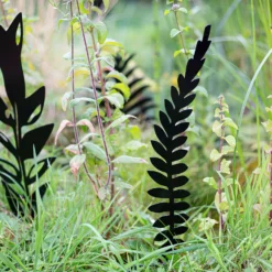 Jungle Black Ground Stakes - 45cm (Assorted Designs) -Cheap Grove Sanctuary Store 13981010 5065005324354836